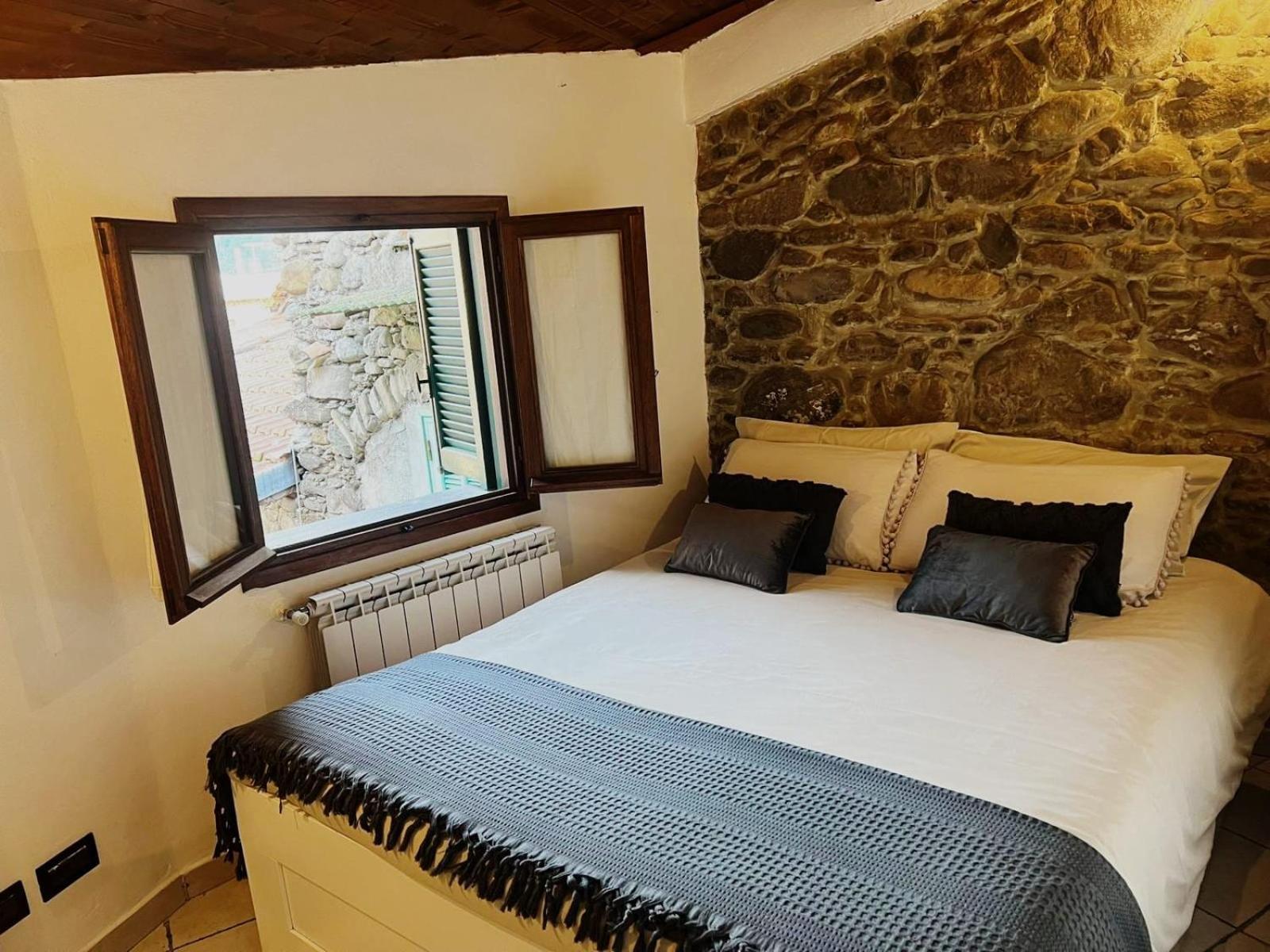 Casa Ale Appartement Dolceacqua Buitenkant foto